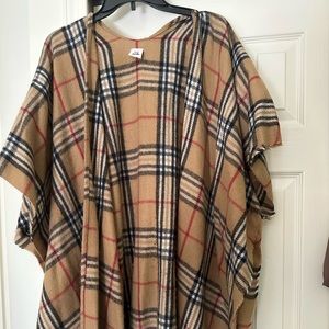 Very cute sweater Burberry print